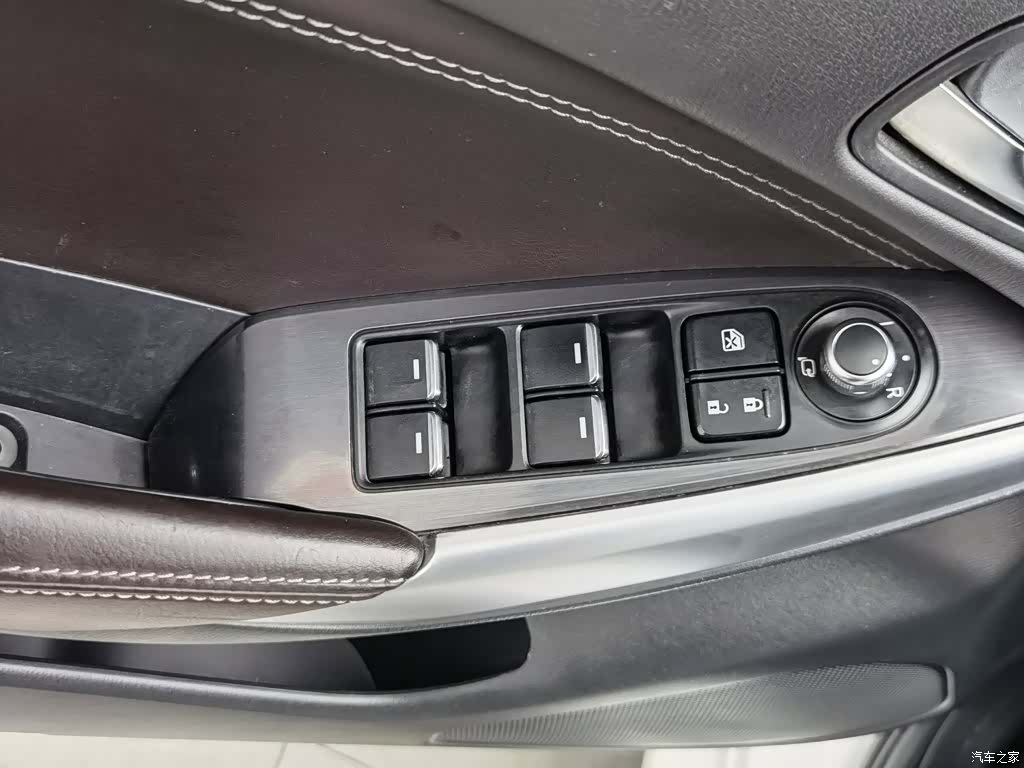 Mazda Atenza, 2018 9