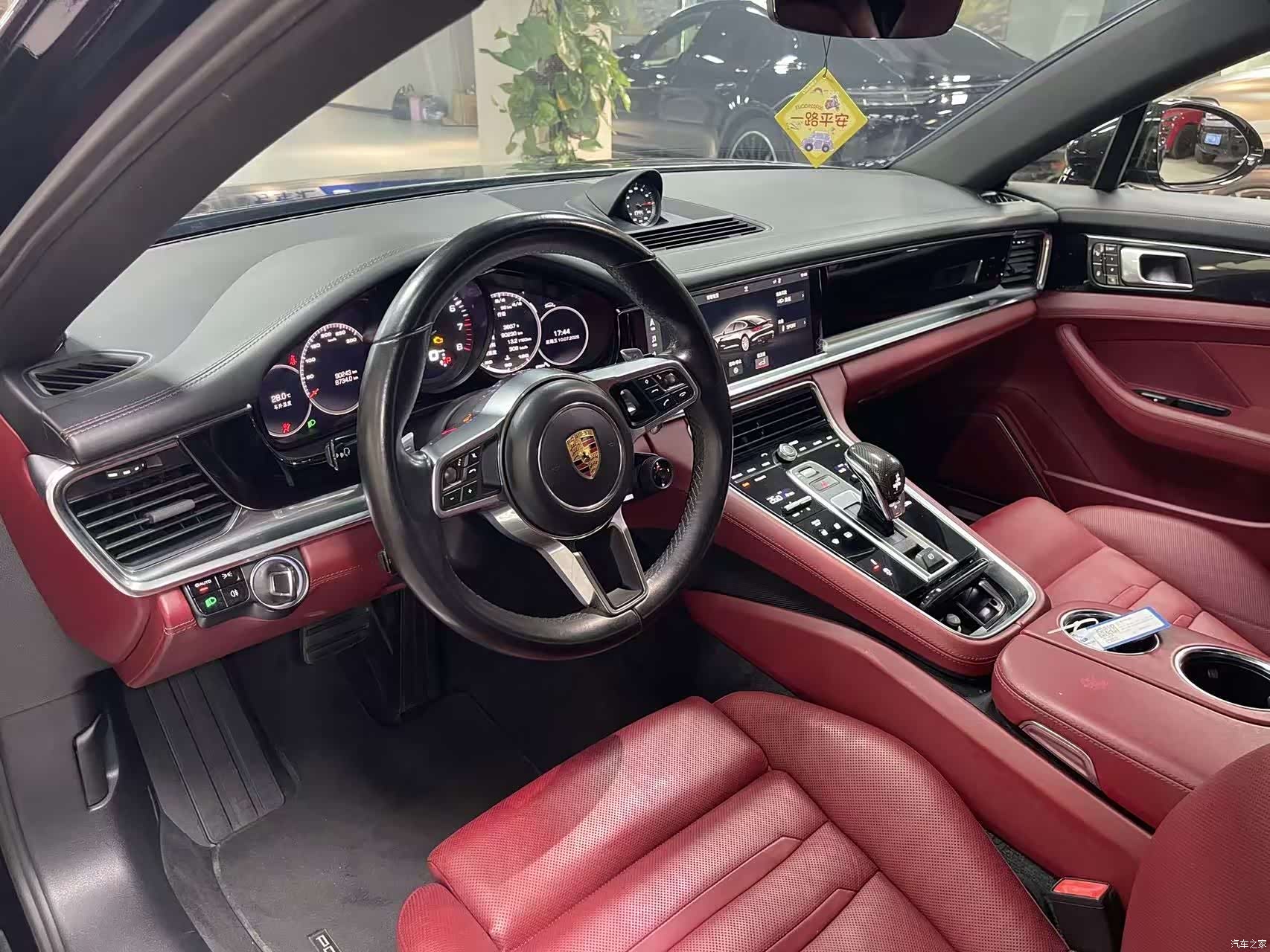 Porsche Panamera, 2018 4