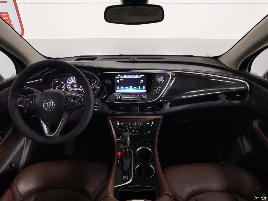 Buick Envision Plus, 2018 все фото
