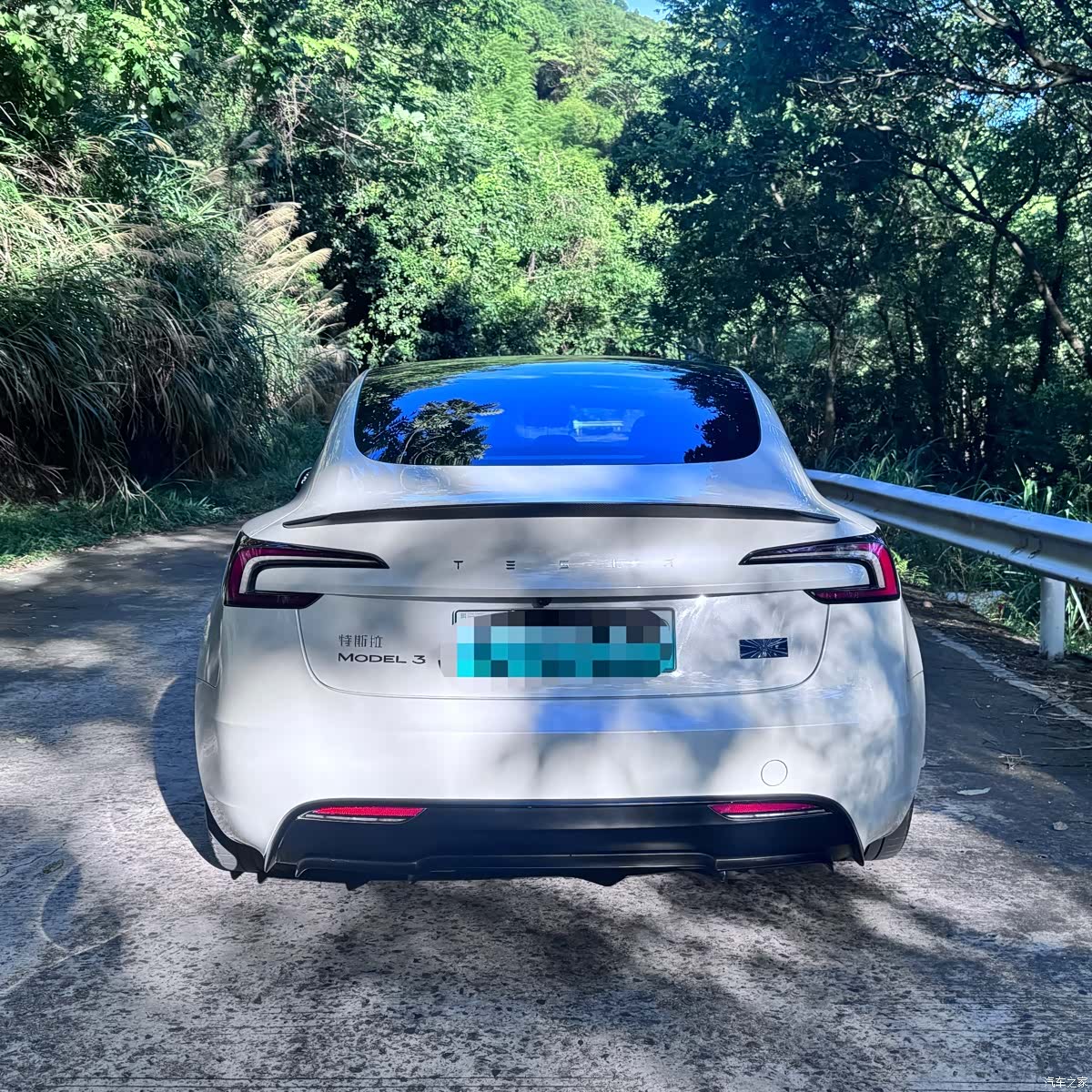 Tesla Model 3, 2024 все фото