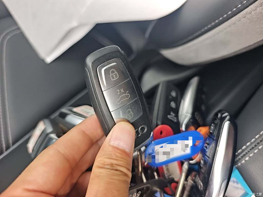 Audi Q3, 2023 15