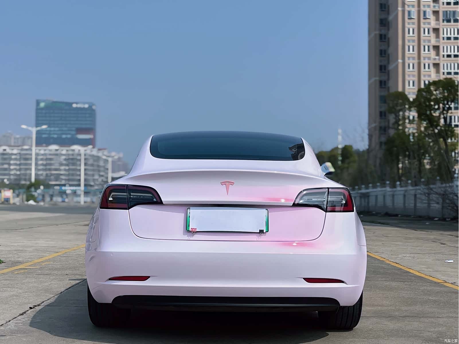 Tesla Model 3, 2020 7