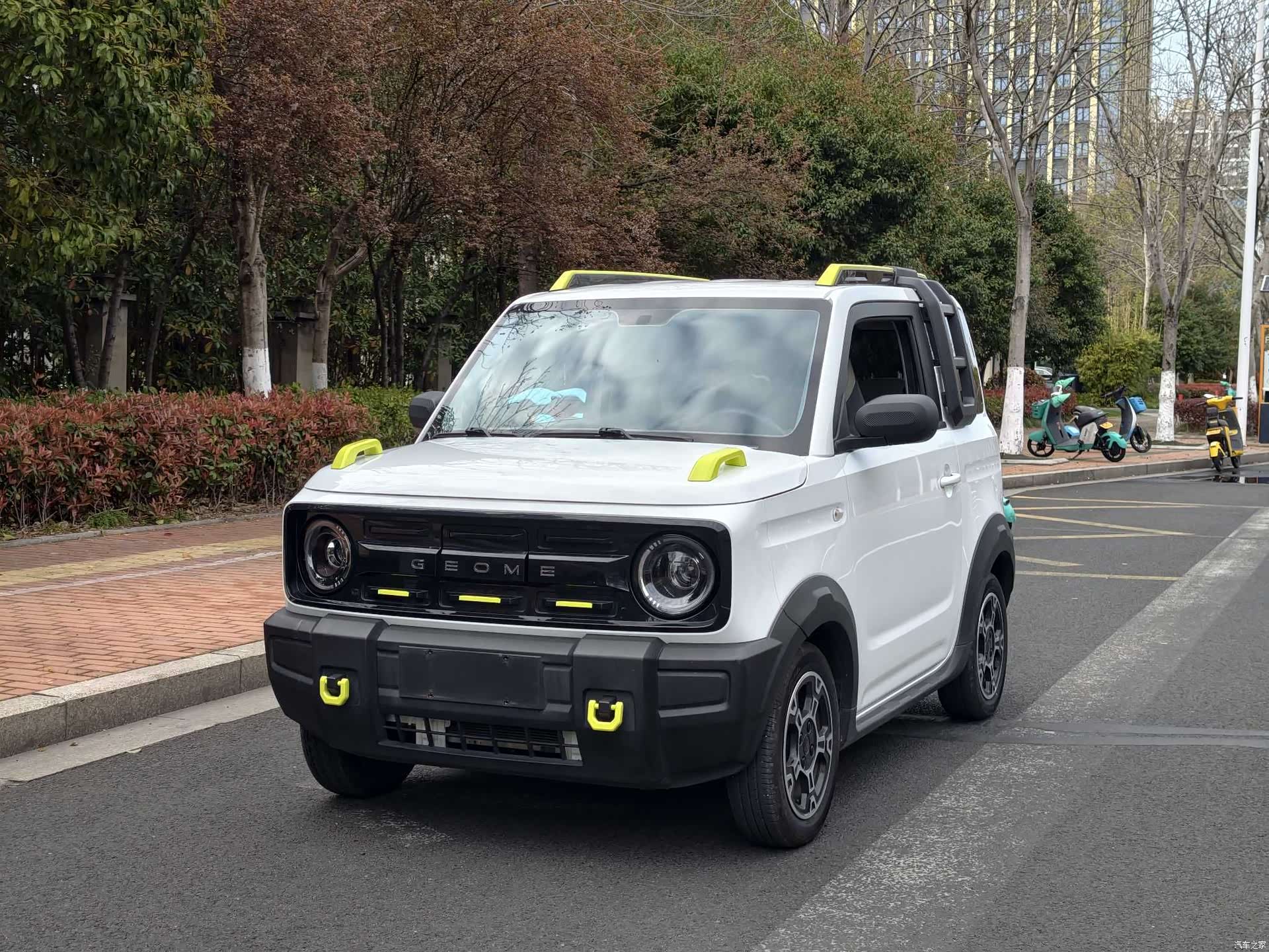 Geely Panda, 2024 1
