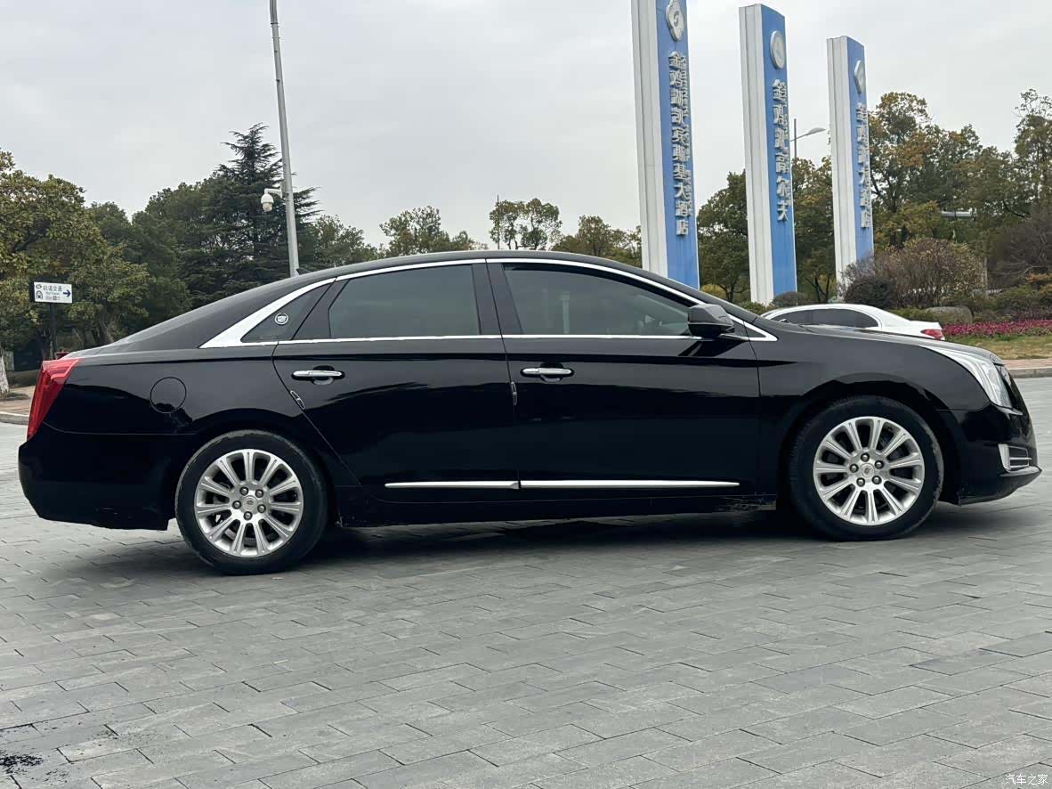 Cadillac XTS, 2014 8