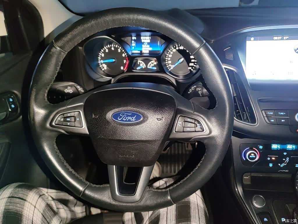 Ford Focus, 2018 11