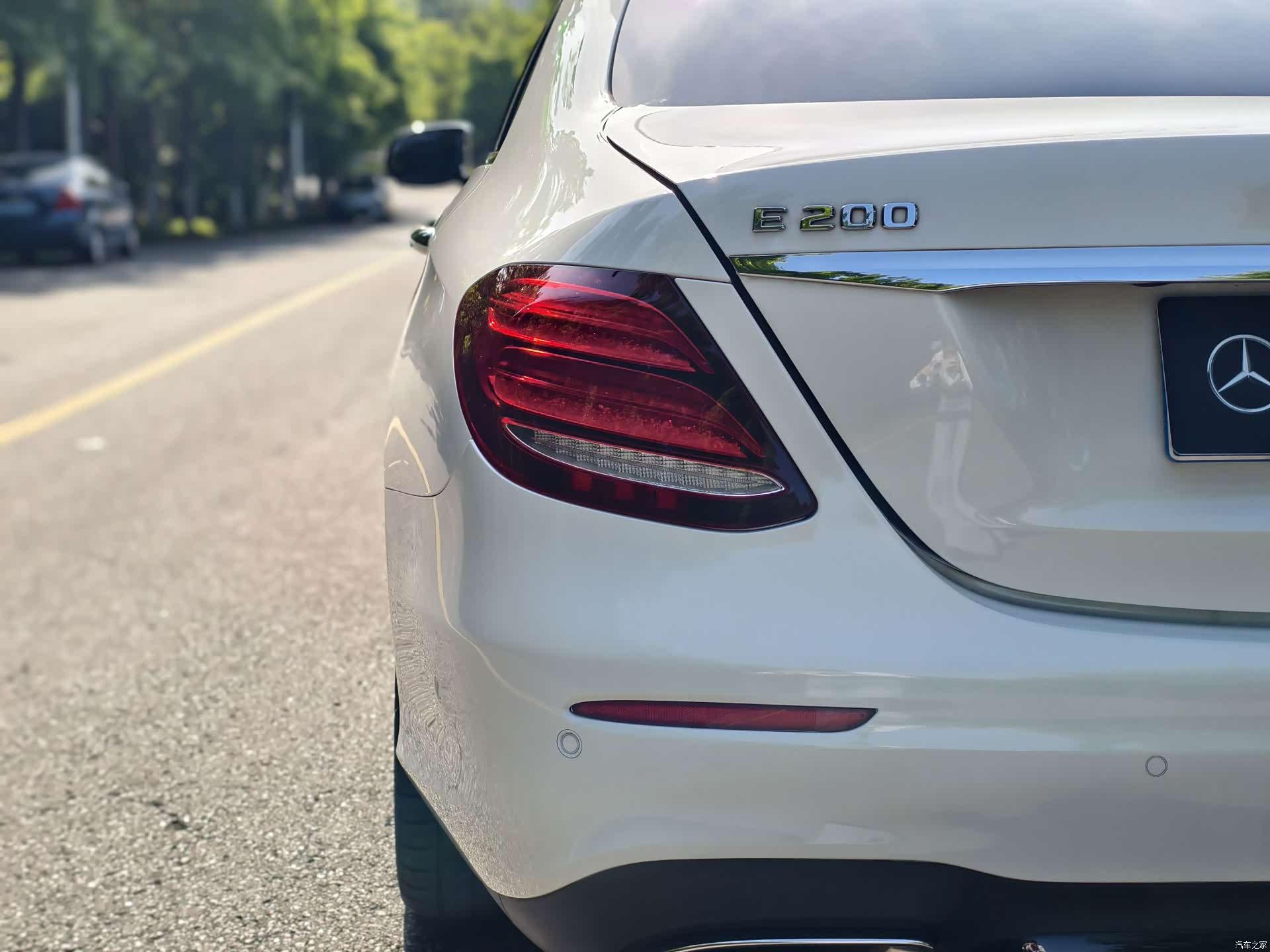 Mercedes-Benz E-Class, 2018 8