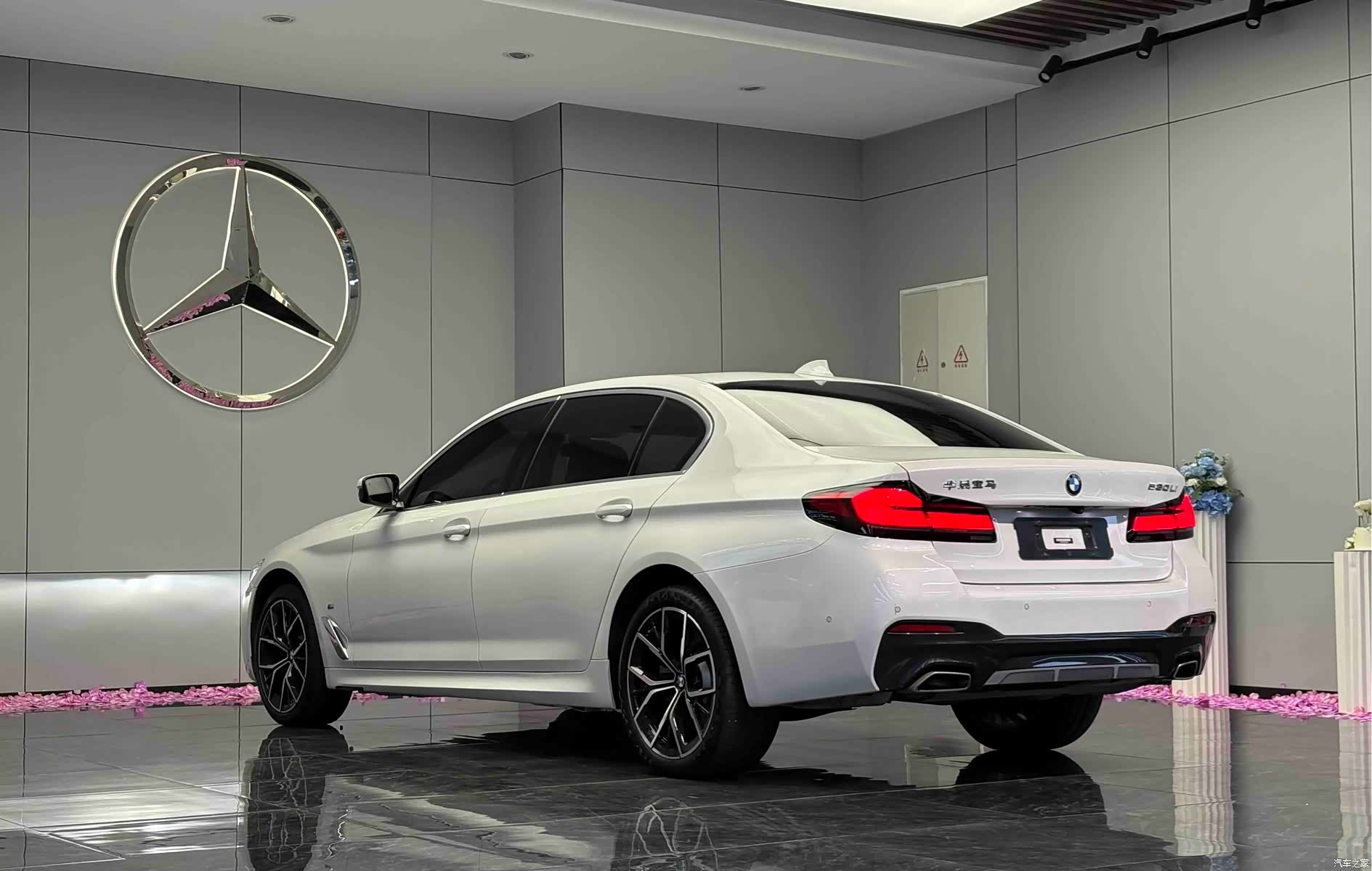 BMW 5 Series, 2022 9