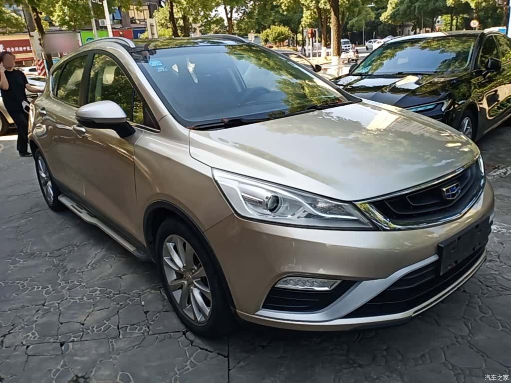 Geely Emgrand, 2017 4