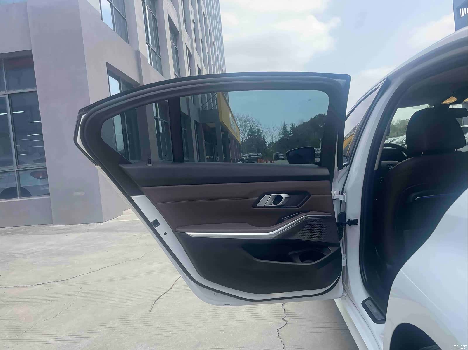 BMW 3 Series, 2019 12
