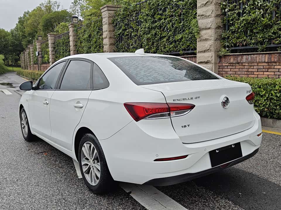 Buick Yinglang