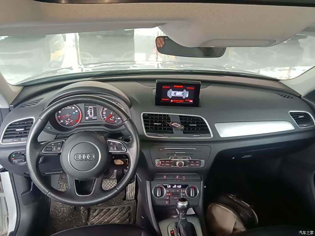 Audi Q3, 2016 10