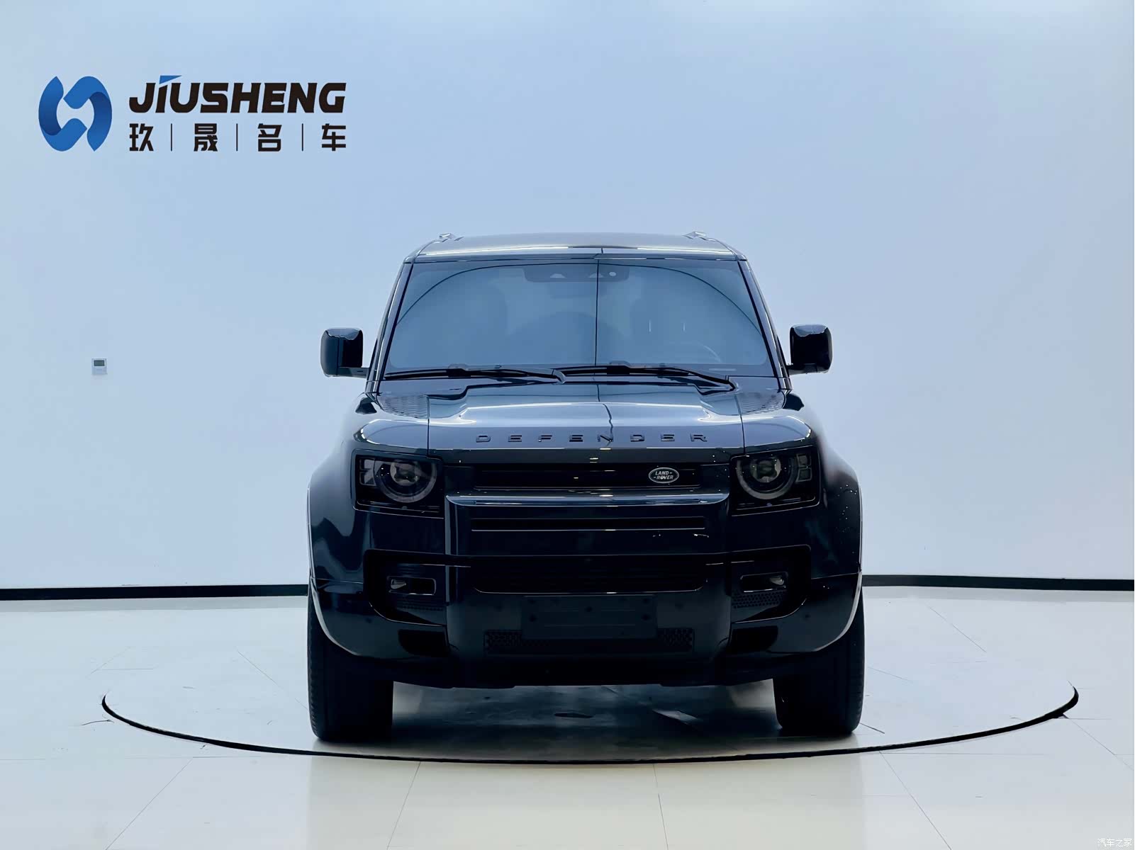Land Rover Defender, 2025 2