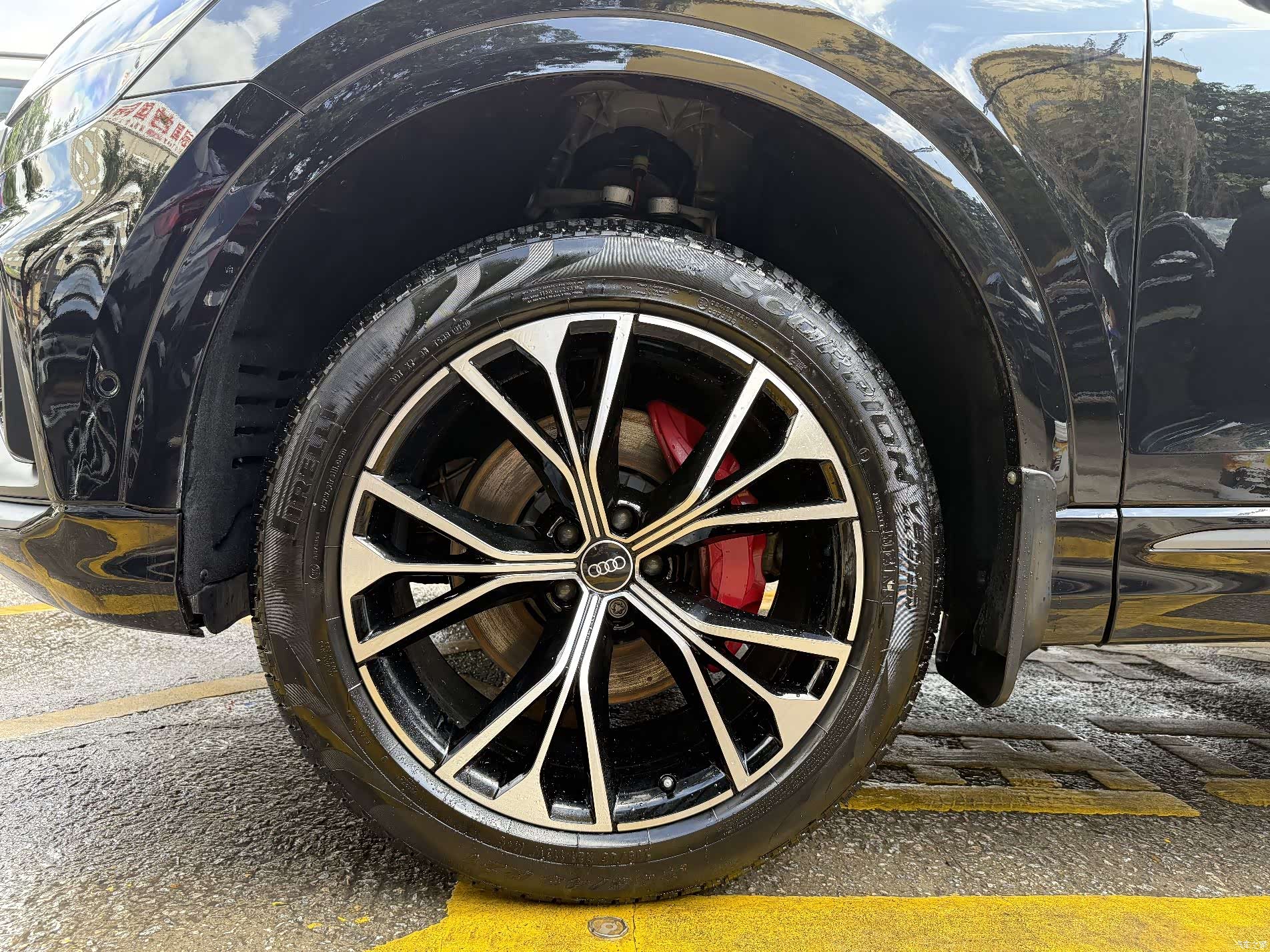 Audi Q8, 2021 20
