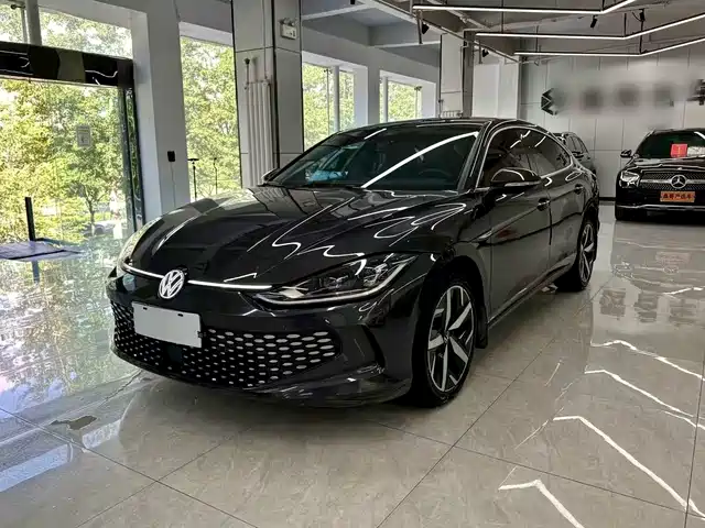 Volkswagen Lamando 2023 — купить из Китая под заказ