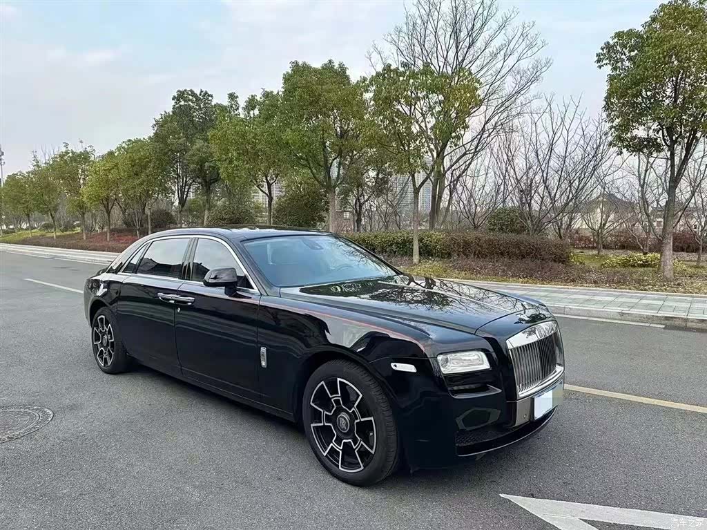 Rolls-Royce Ghost, 2013 3