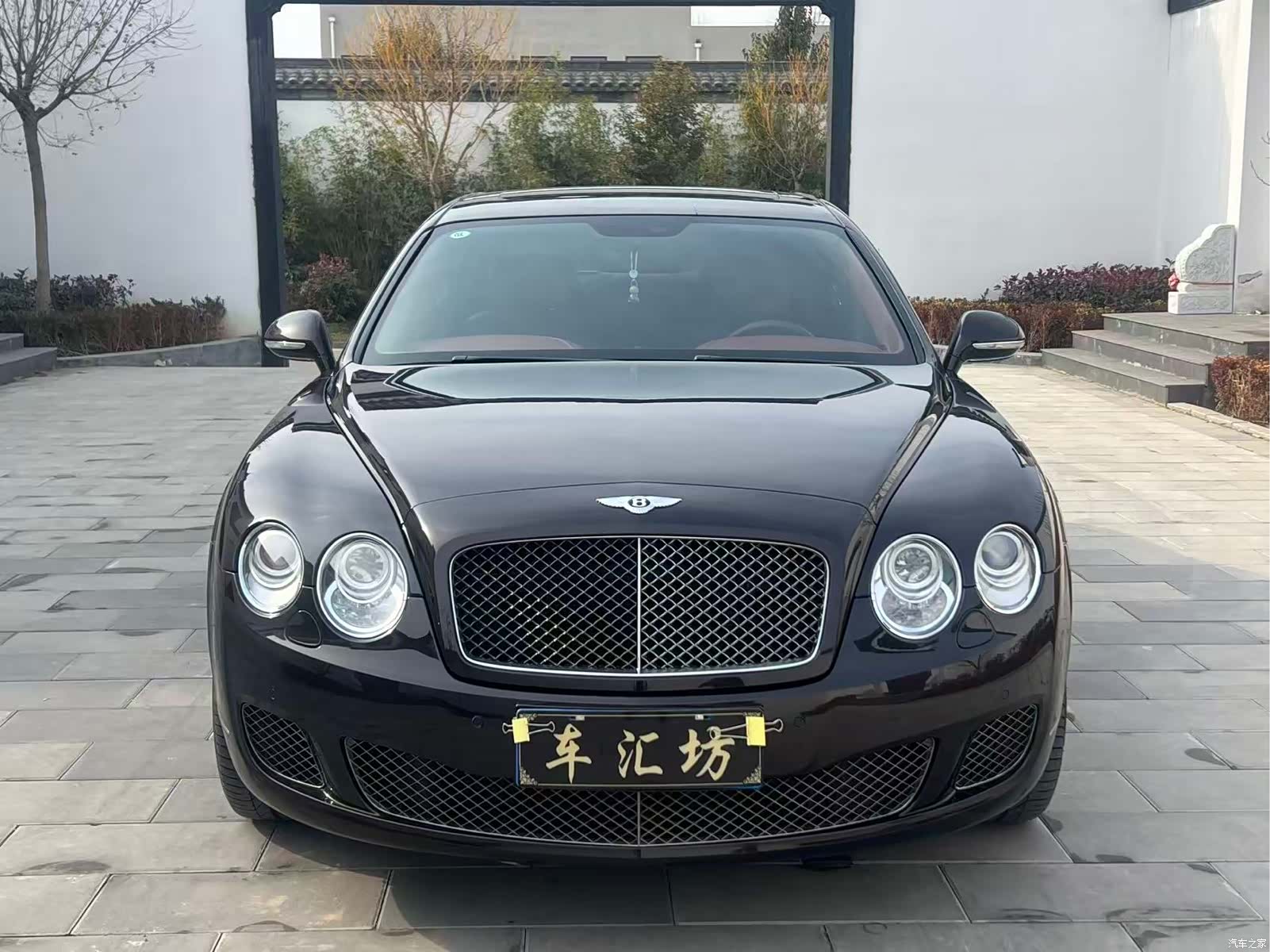 Bentley Flying Spur, 2011 2