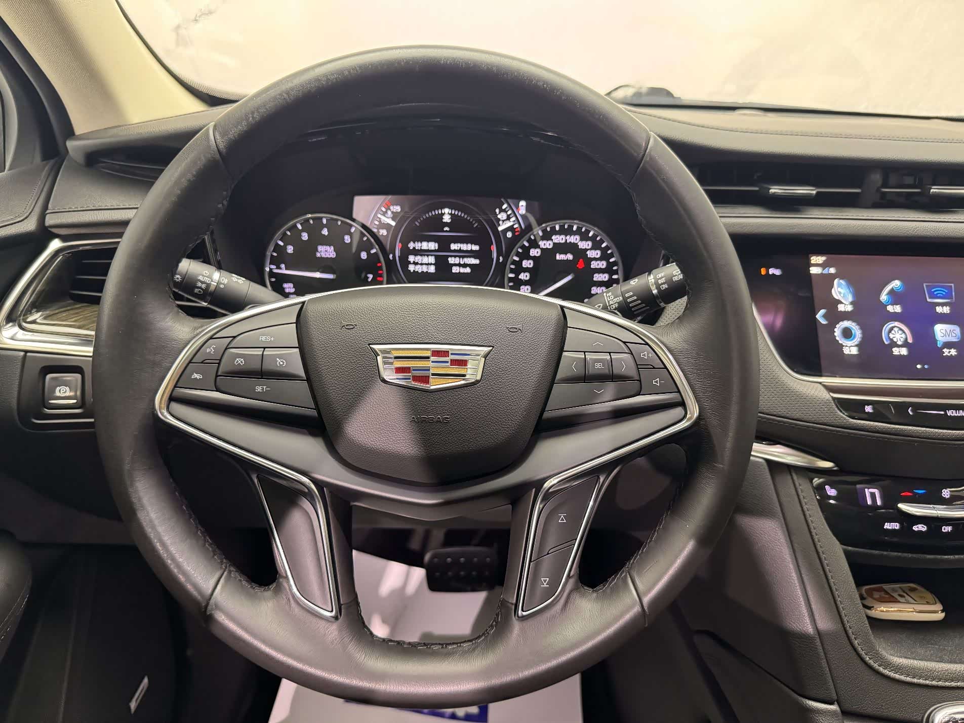 Cadillac XT5, 2019 11