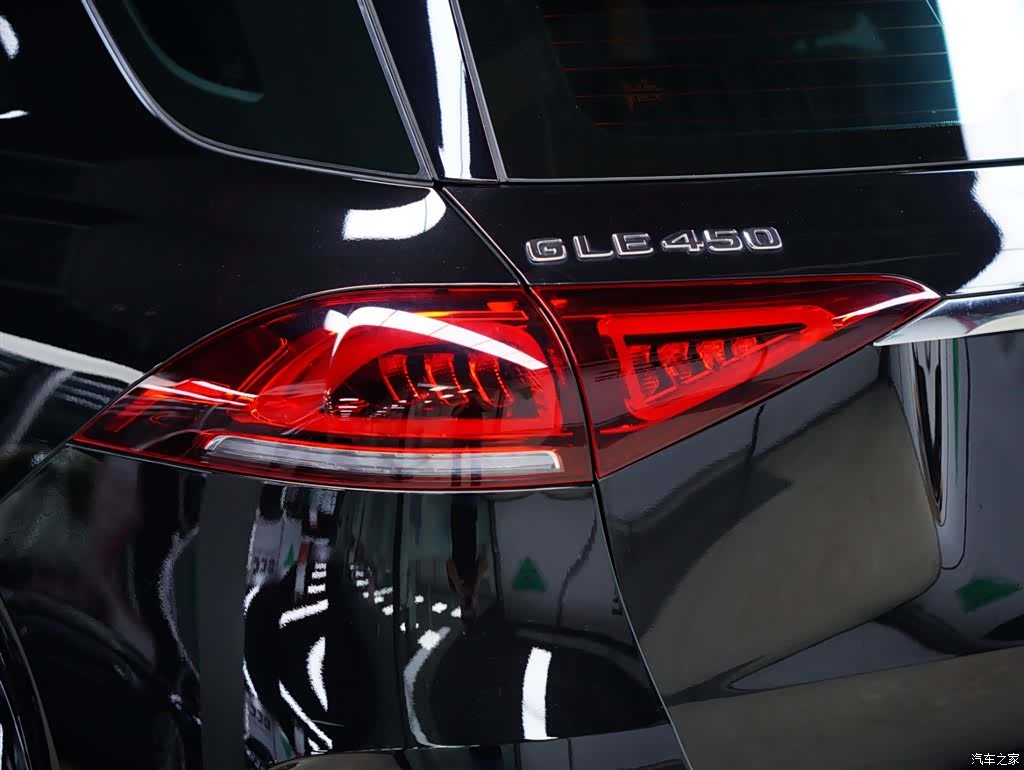 Mercedes-Benz GLE, 2022 3