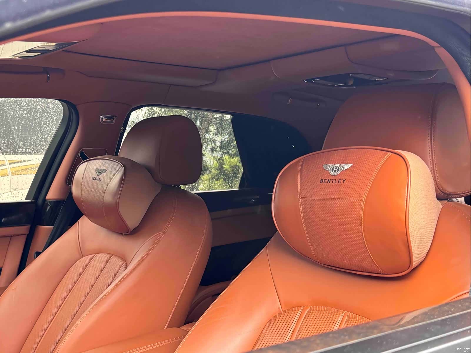 Bentley Mulsanne, 2015 12