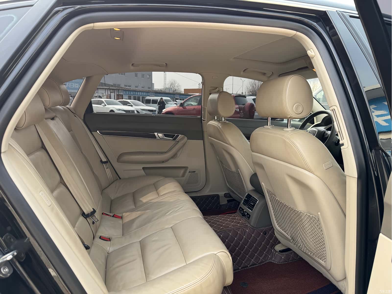 Audi A6L, 2010 11