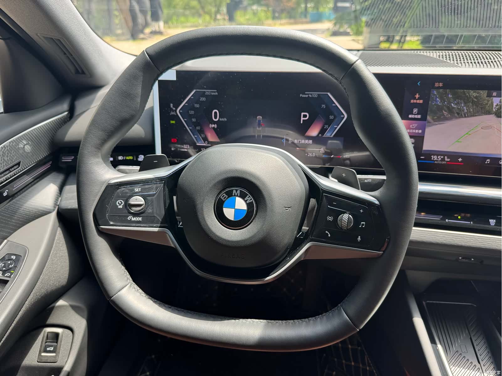 BMW 5 Series, 2024 4