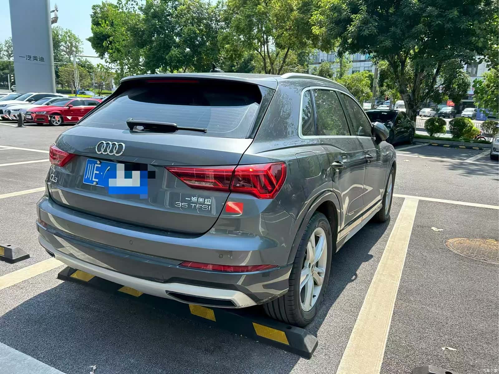 Audi Q3, 2022 2