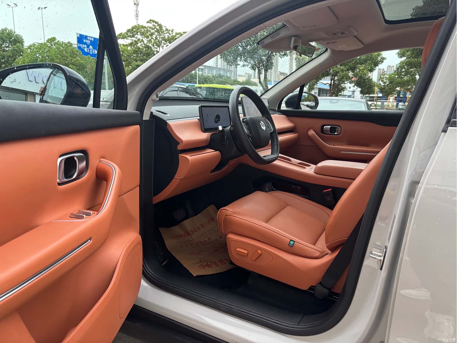 Leapmotor C10, 2025 11