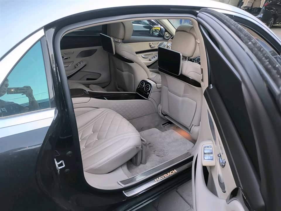 Mercedes-Benz Maybach S-class