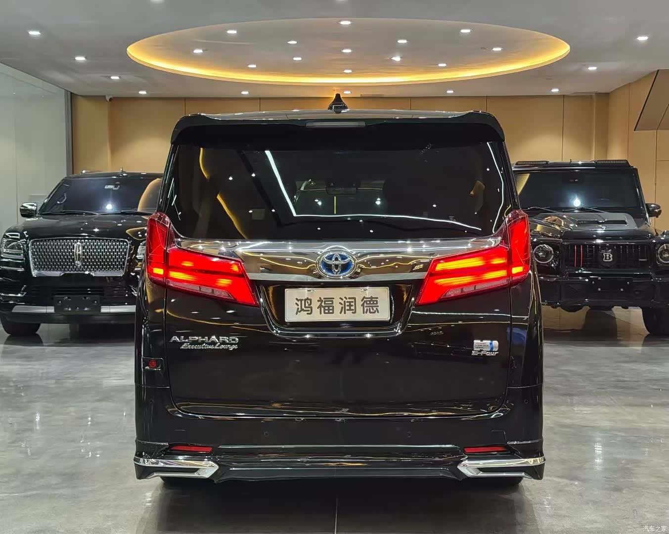 Toyota Alphard, 2021 9