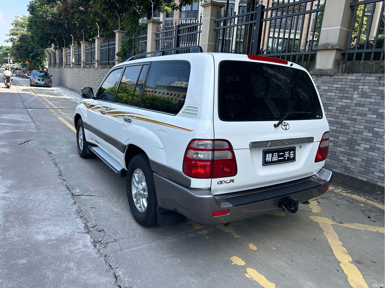 Toyota Land Cruiser, 2004 6