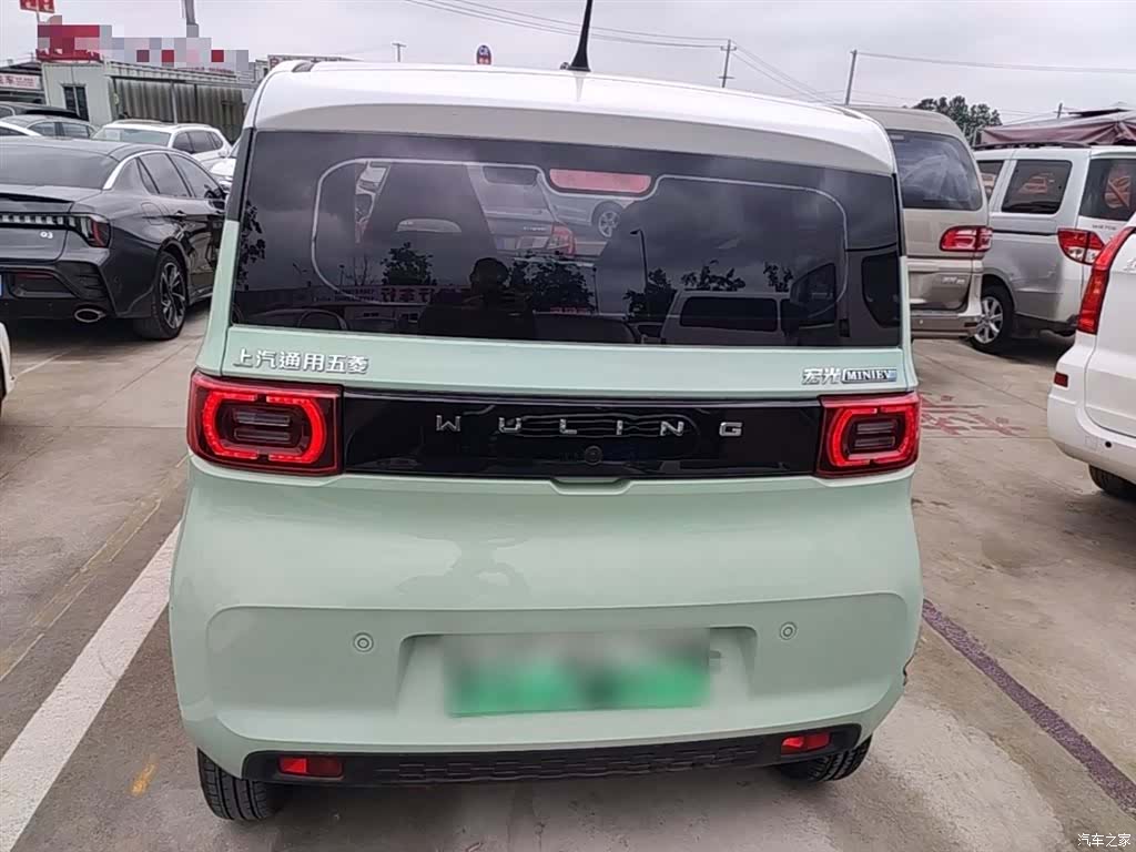 Wuling MINIEV, 2022 6