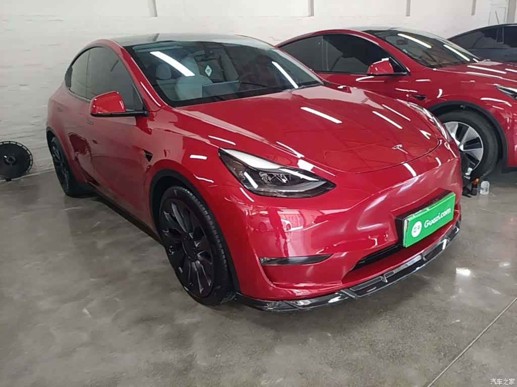 Tesla Model Y, 2021 4