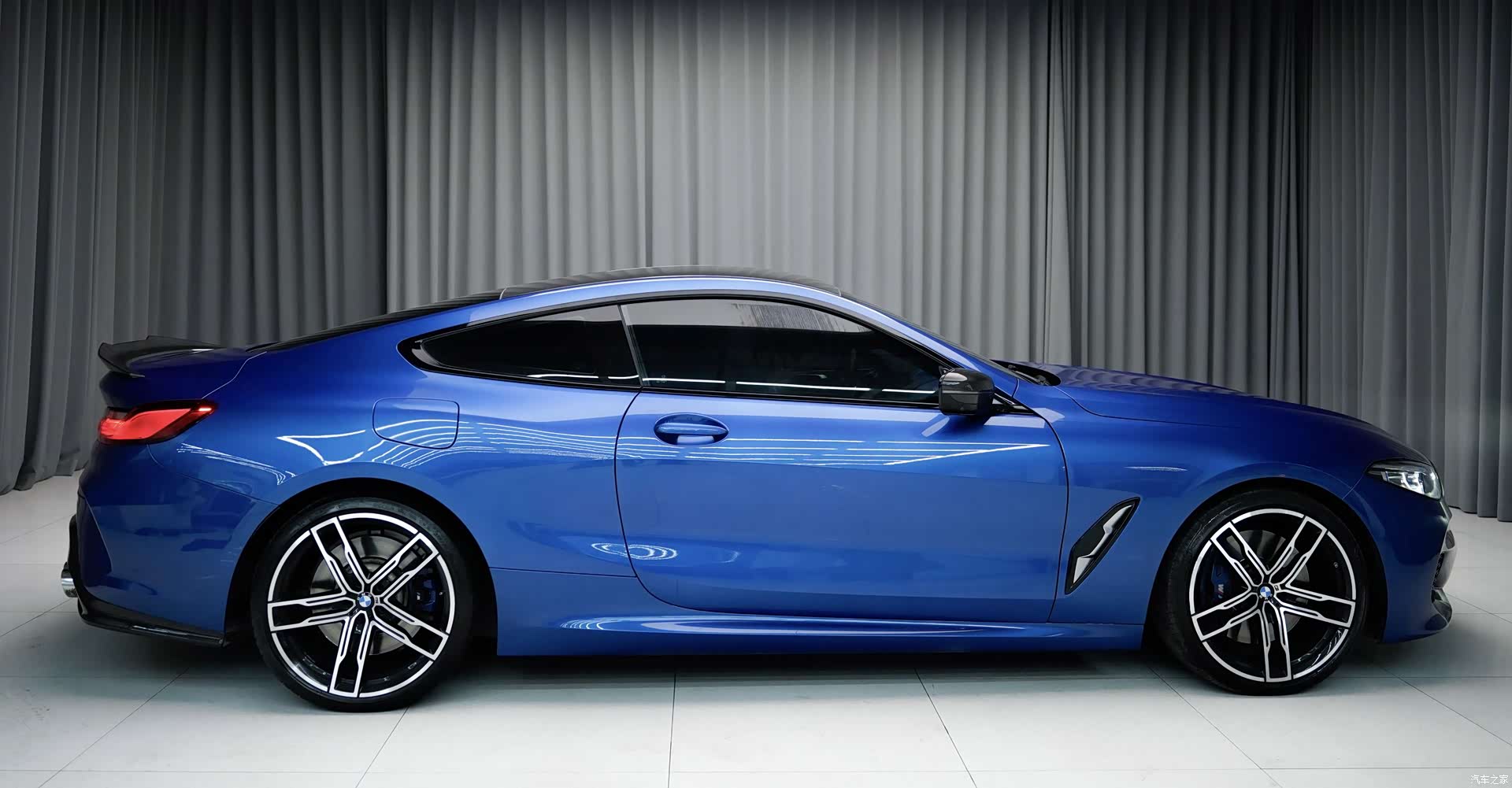 BMW 8 Series, 2021 все фото