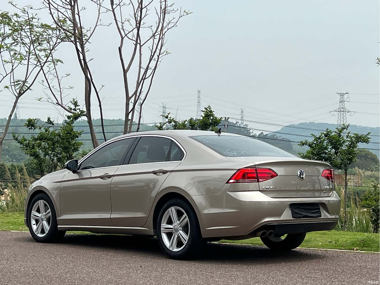 Volkswagen Lamando, 2015 9