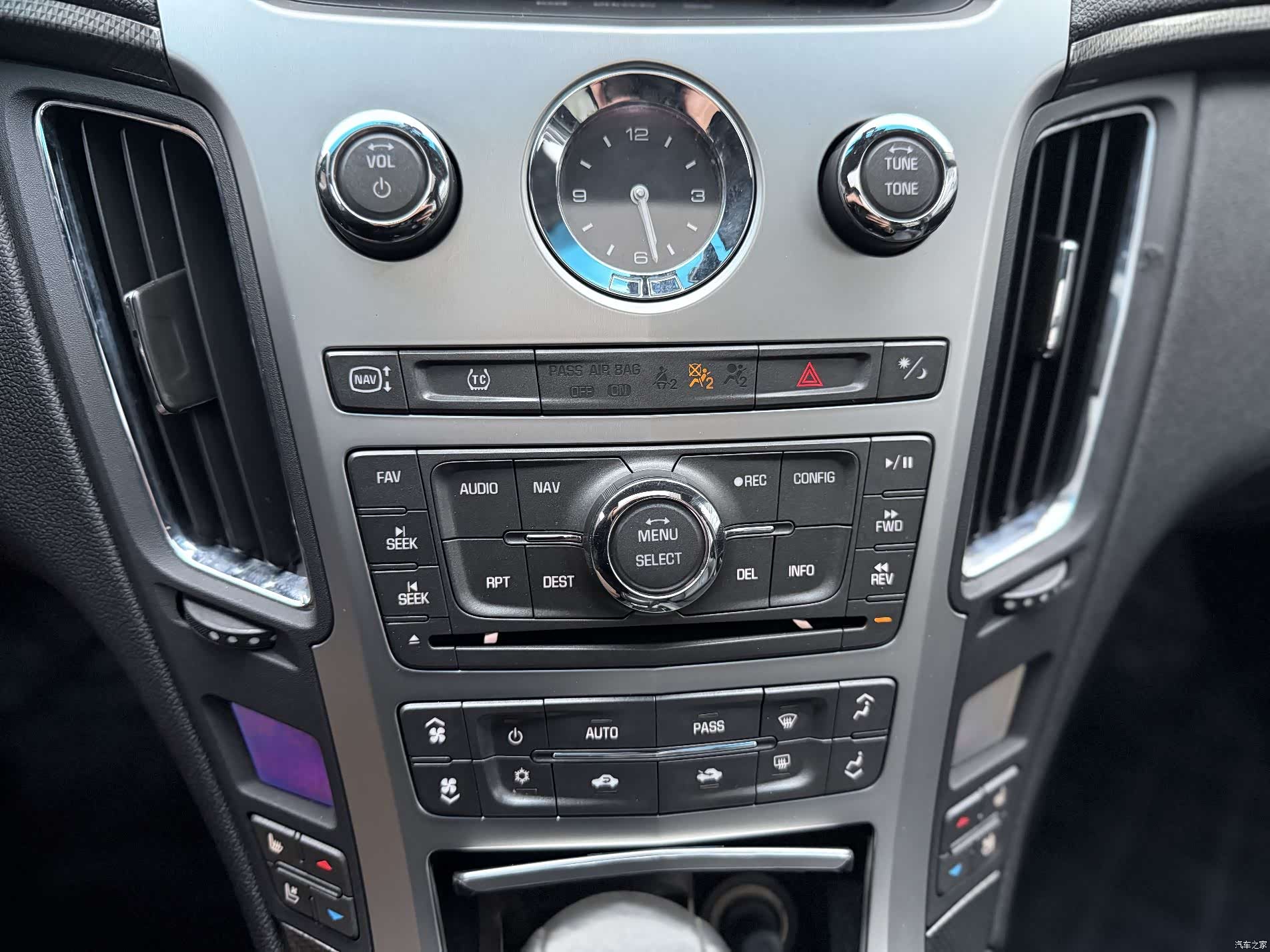 Cadillac CTS, 2011 14