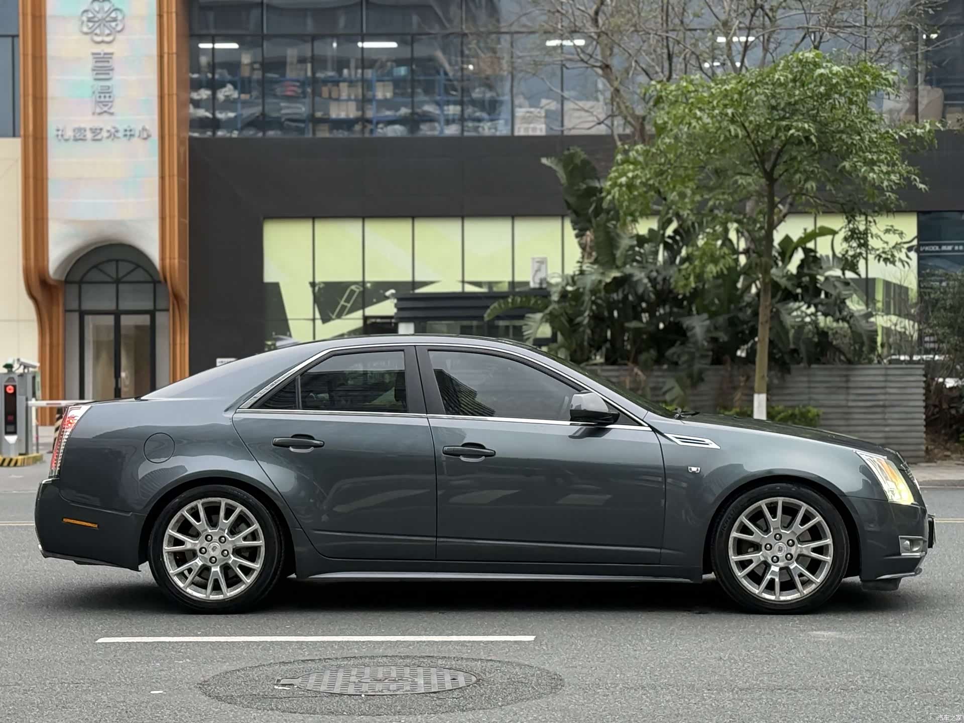 Cadillac CTS, 2011 19