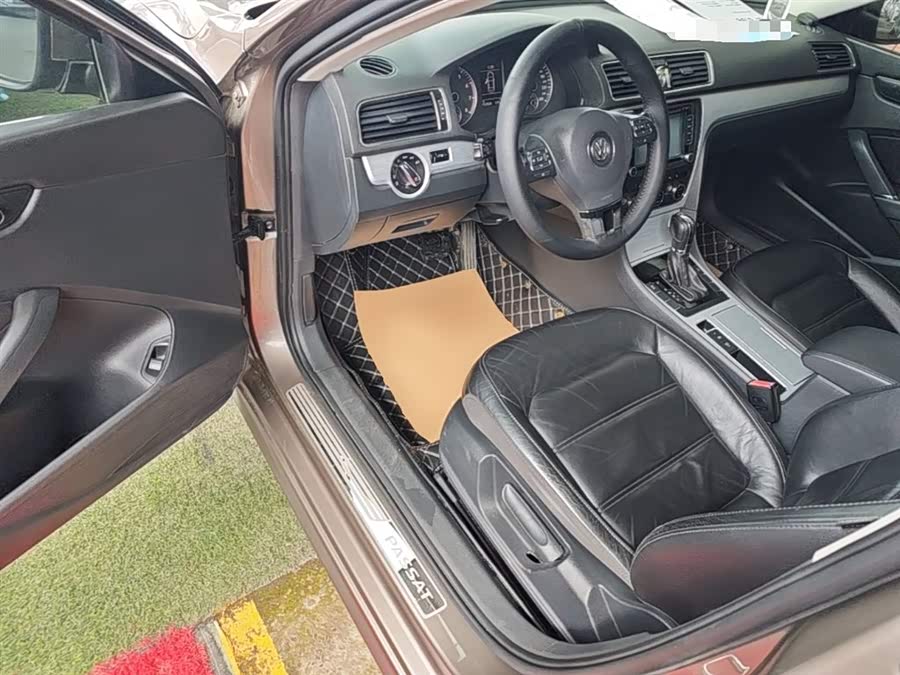 Volkswagen Passat 2015, фото 16