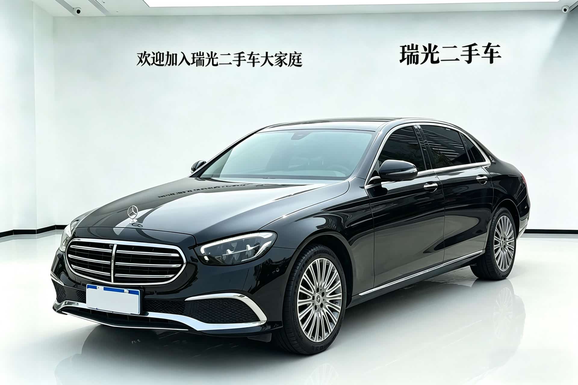 Mercedes-Benz E-Class, 2020 1