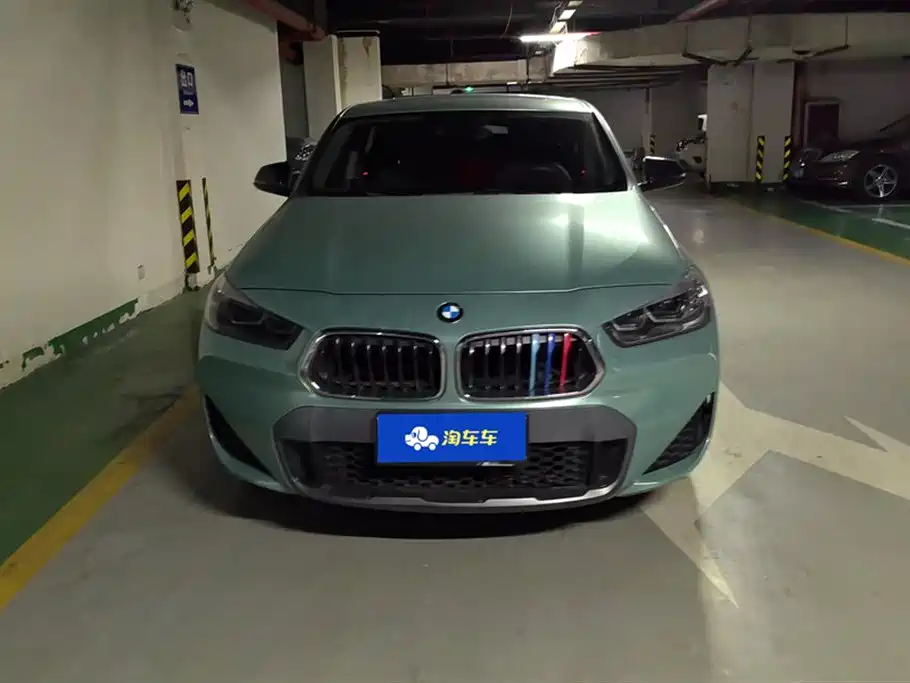 BMW X2
