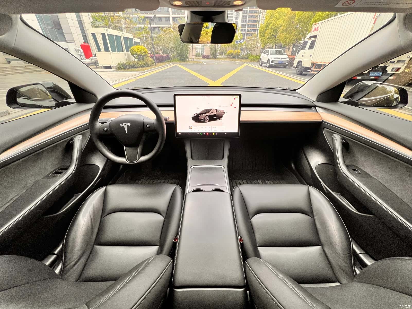Tesla Model 3, 2023 7