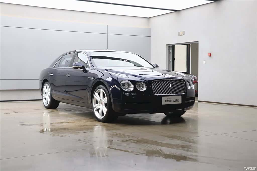 Bentley Flying Spur, 2014 25