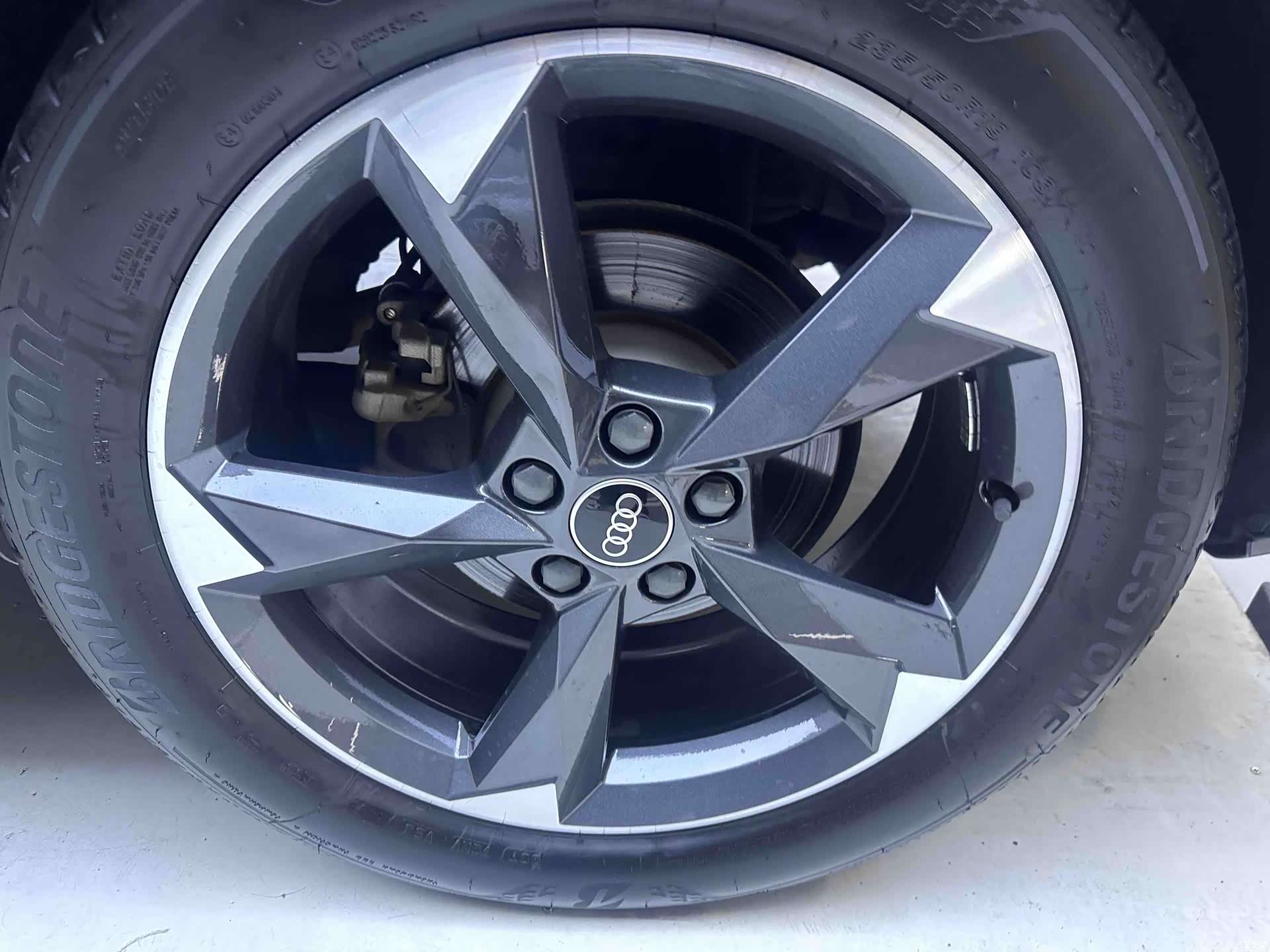 Audi Q3, 2023 11