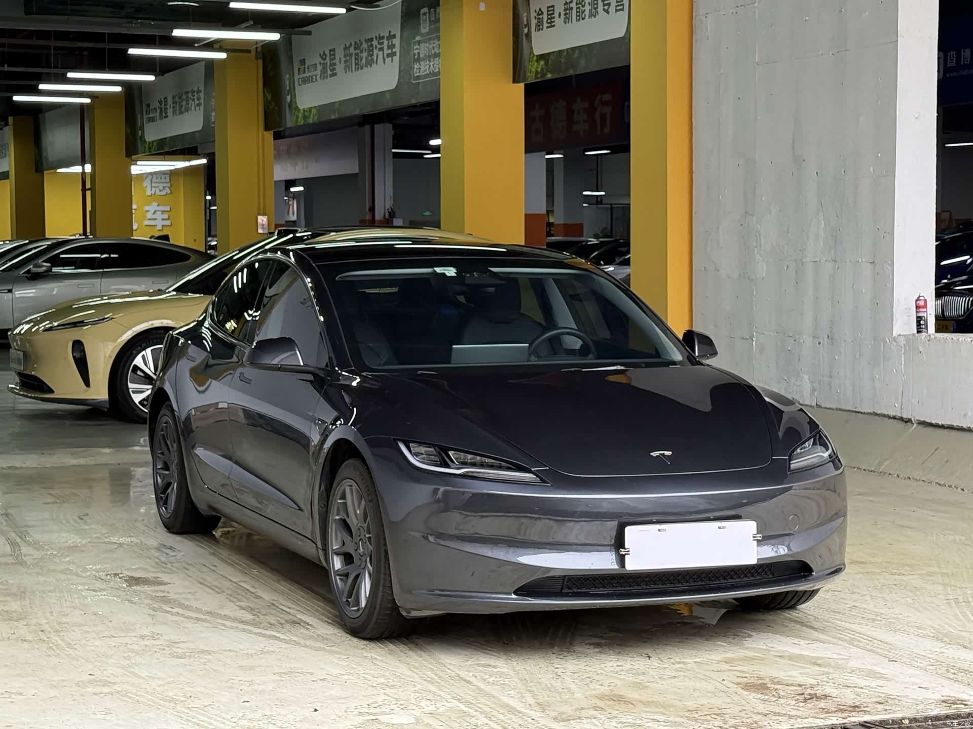 Tesla Model 3, 2024 3