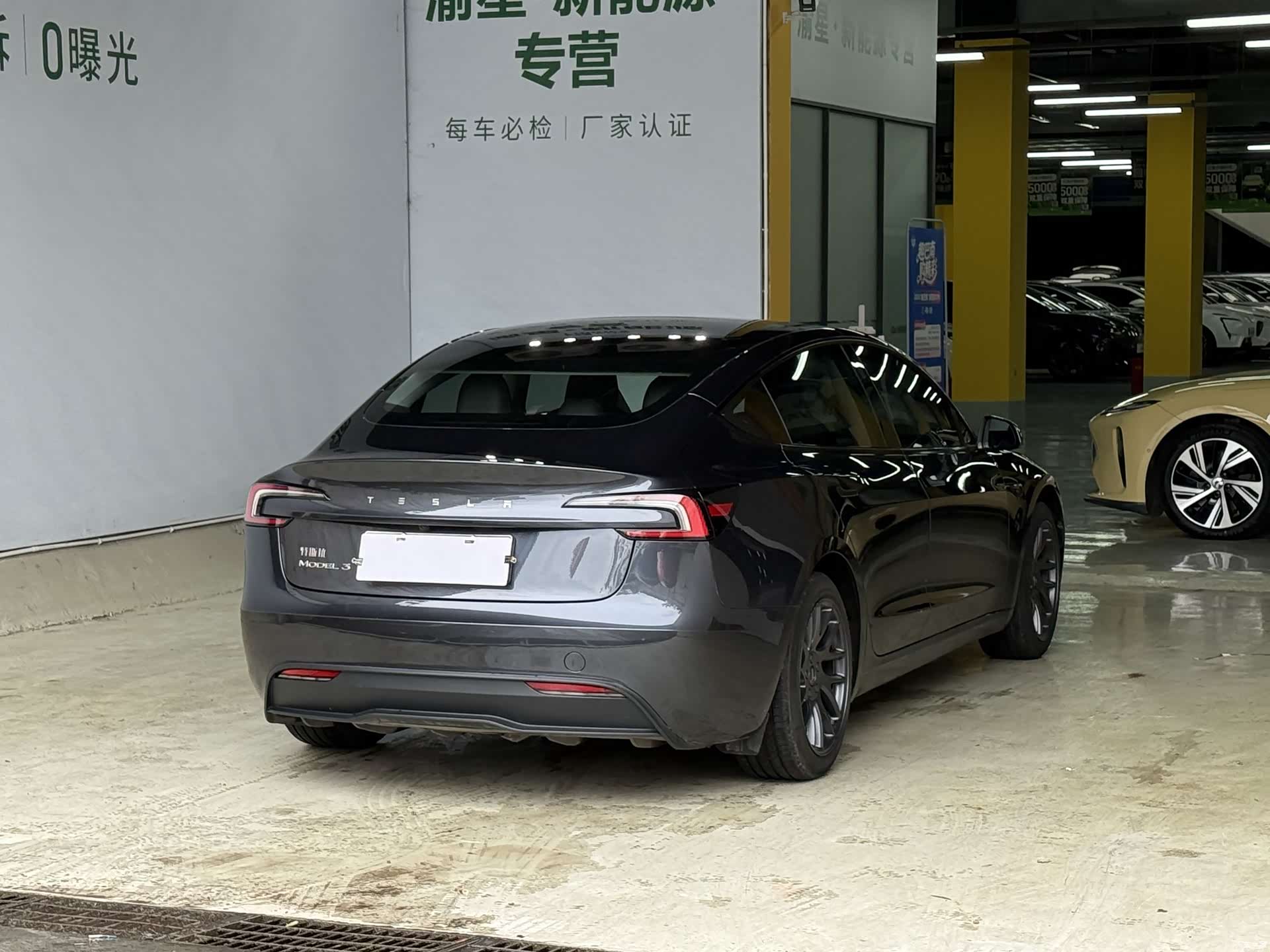 Tesla Model 3, 2024 все фото