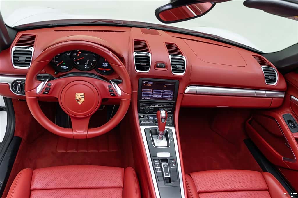 Porsche Boxster, 2015 11