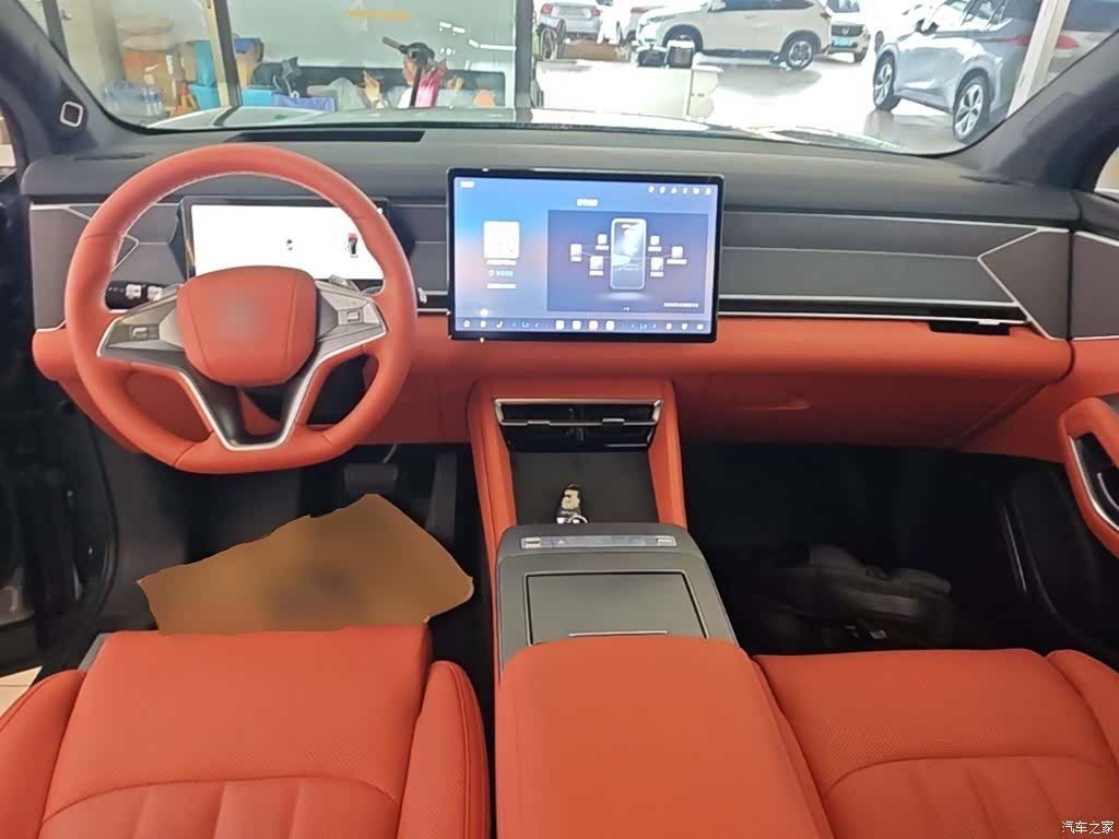 BYD Tang, 2025 10