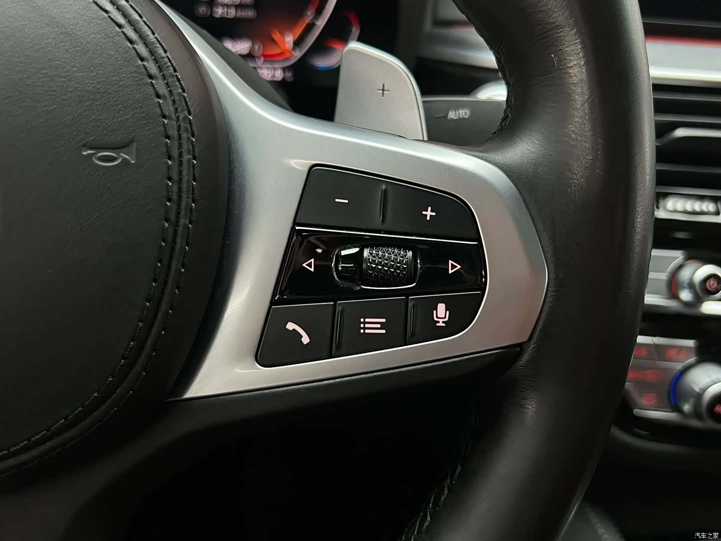 BMW 5 Series, 2021 25