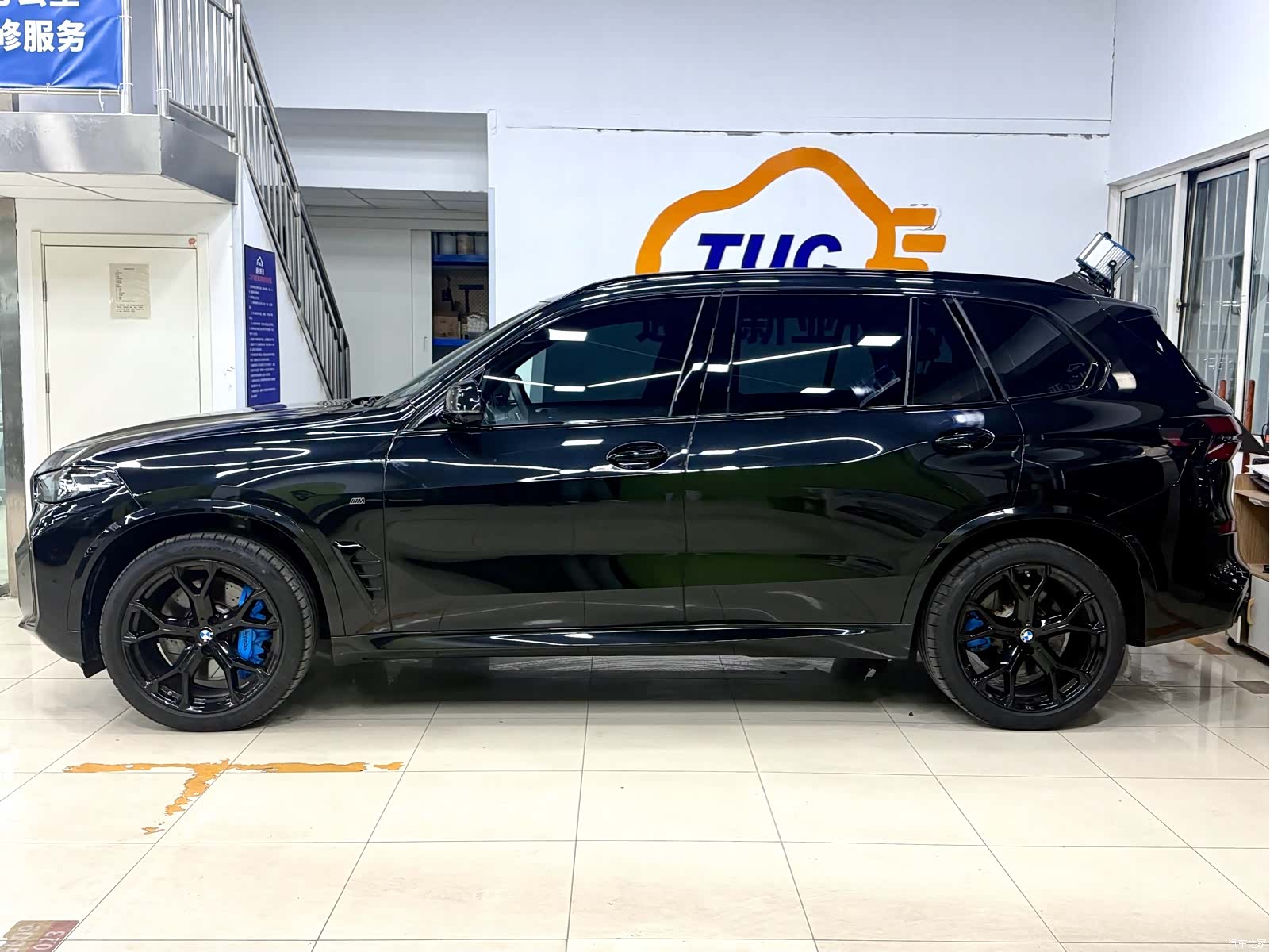 BMW X5, 2025 все фото