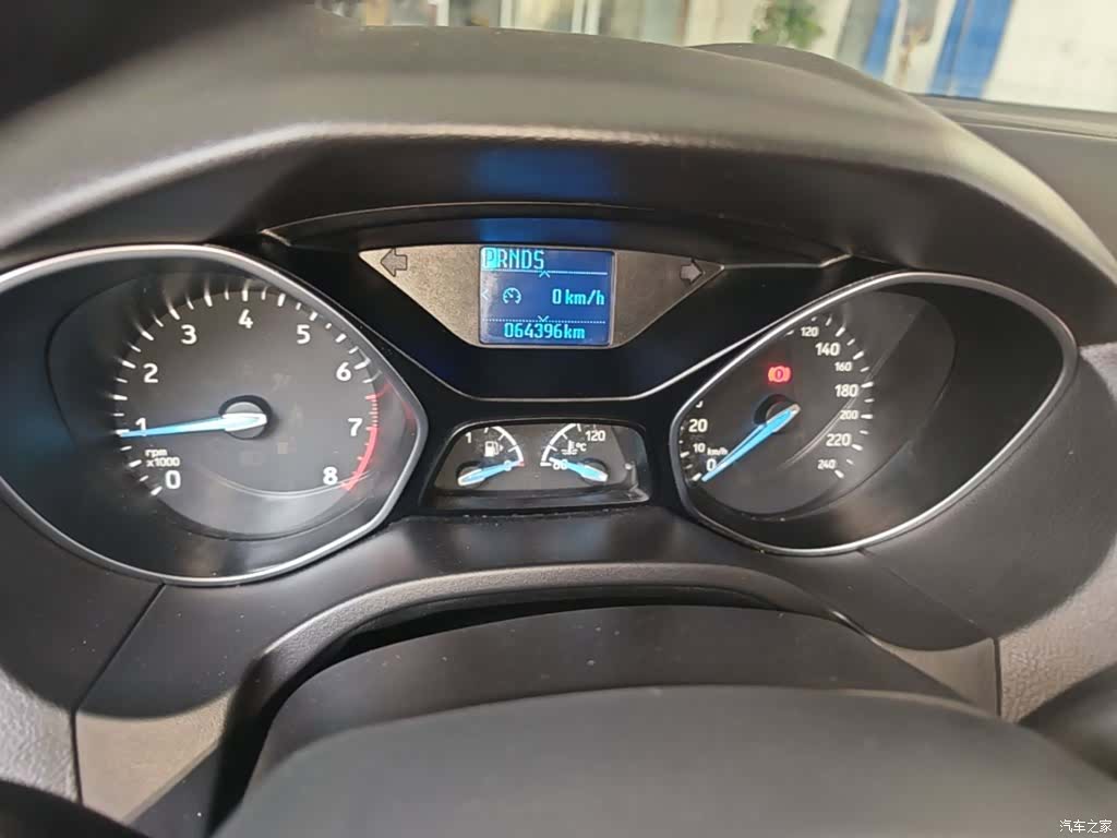 Ford Focus, 2017 12