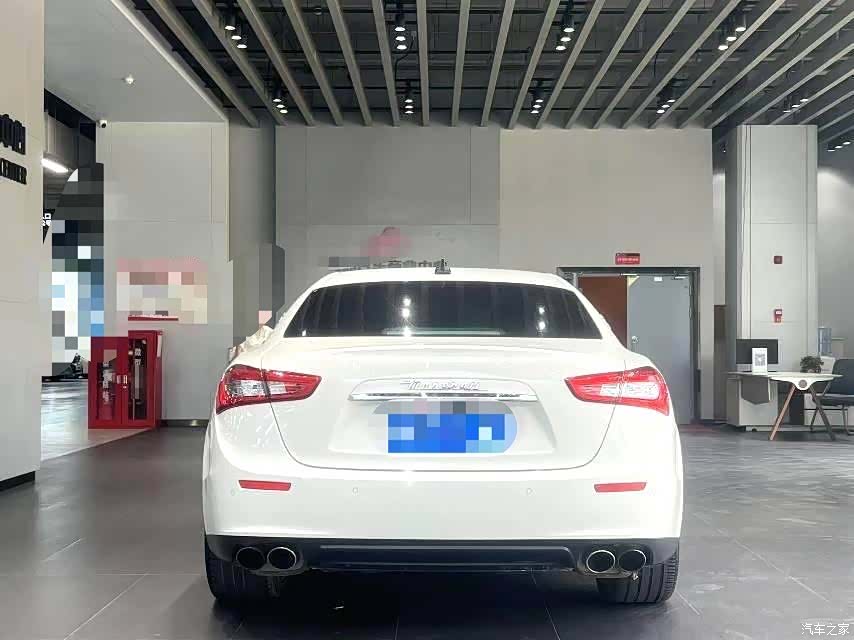 Maserati Ghibli, 2017 8